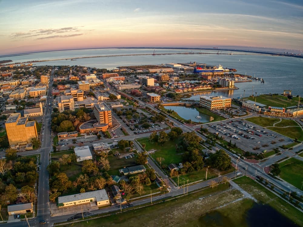Pensacola’s Downtown Turnaround: A Three-Step Investment Sequence Driving Property Value Surge from $550 Million to Billions