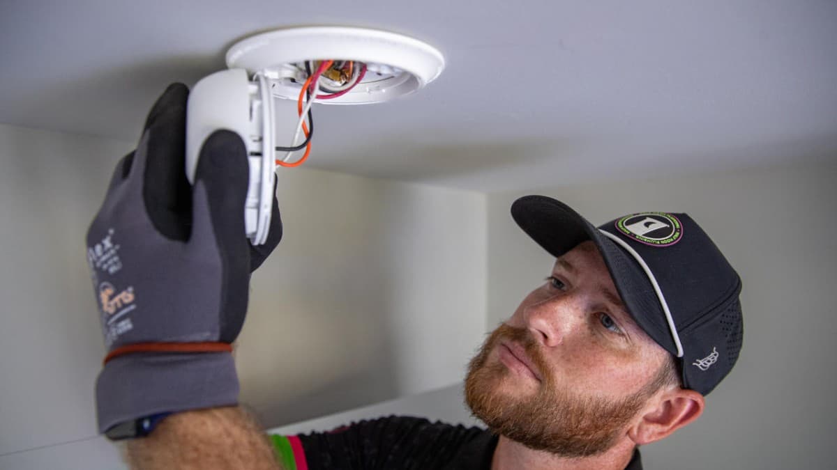 Tulsa Electrician with 4,000+ Five-Star Reviews Launches Whole-Home Generator Installation
