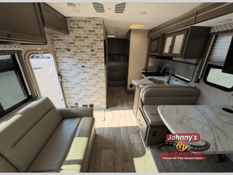 Johnny's RV Superstore Updates Inventory Cycle, Reflecting Market Activity in Alabama