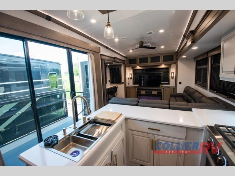 Collier RV Rockford Expands 2025 Inventory, Offering More Options for Illinois RV Buyers